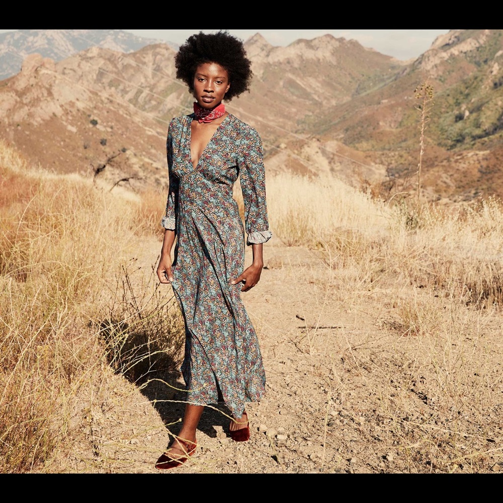Doen Charleston Dress in Lady Navy Blue Floral